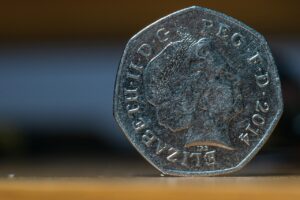 Moneta da 50 centesimi rara, potenzialmente valutata fino a 12.800€.